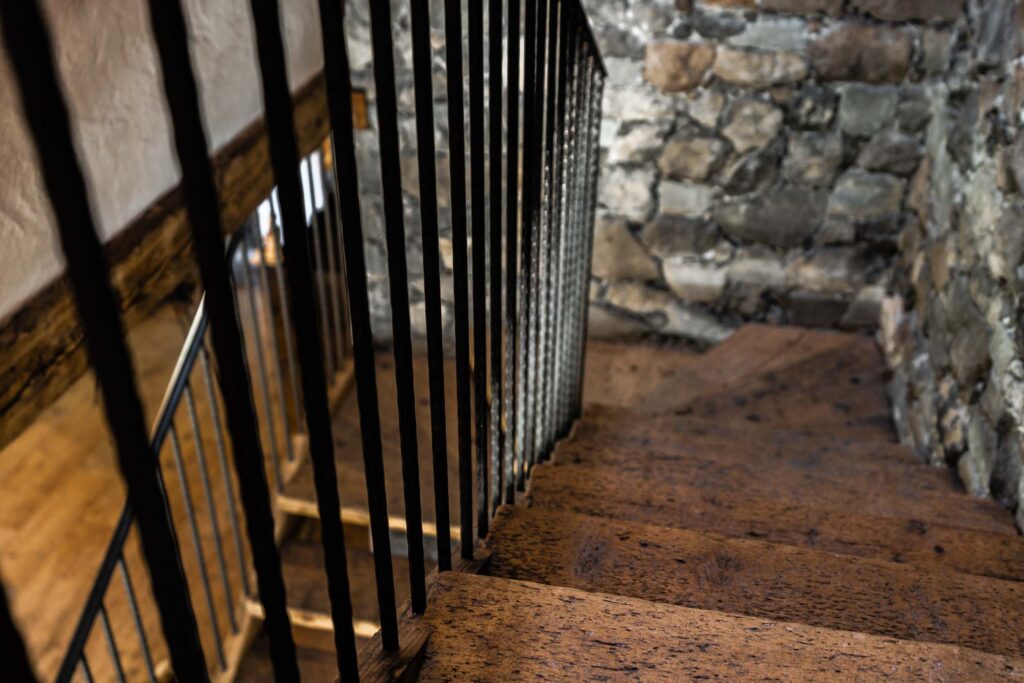 Cesa del Louf - Stairs detail