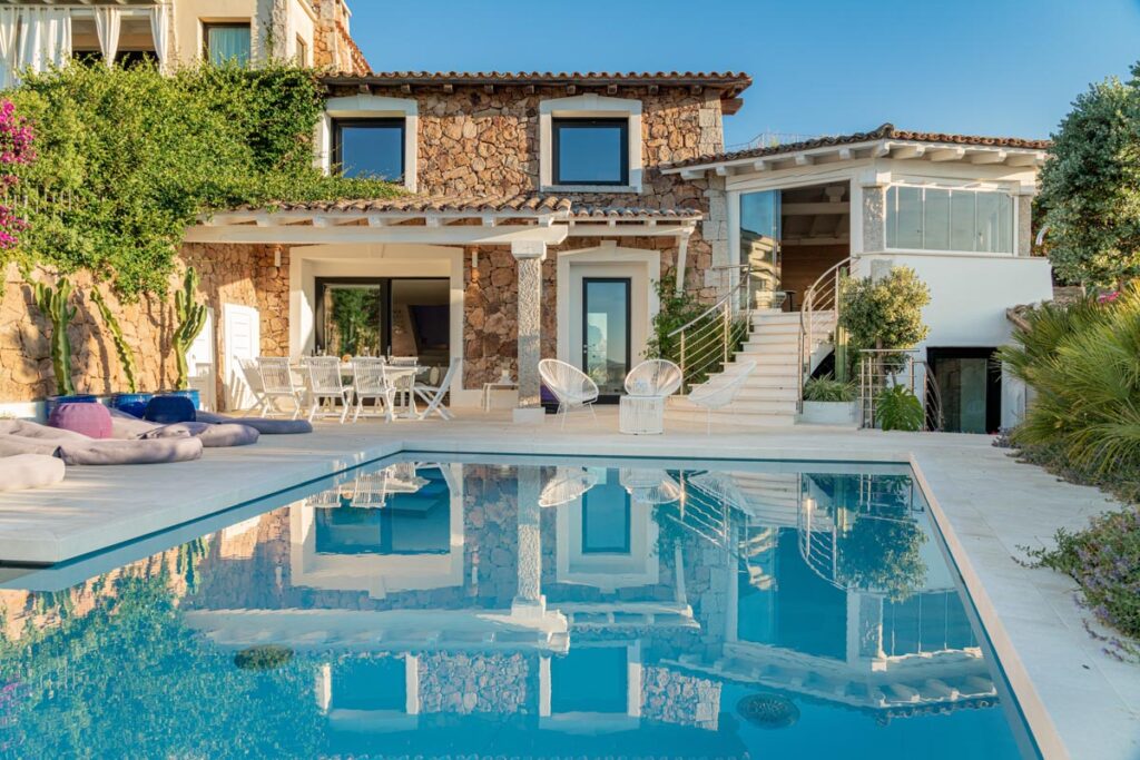 Villa Puntaldia White - Swimming pool