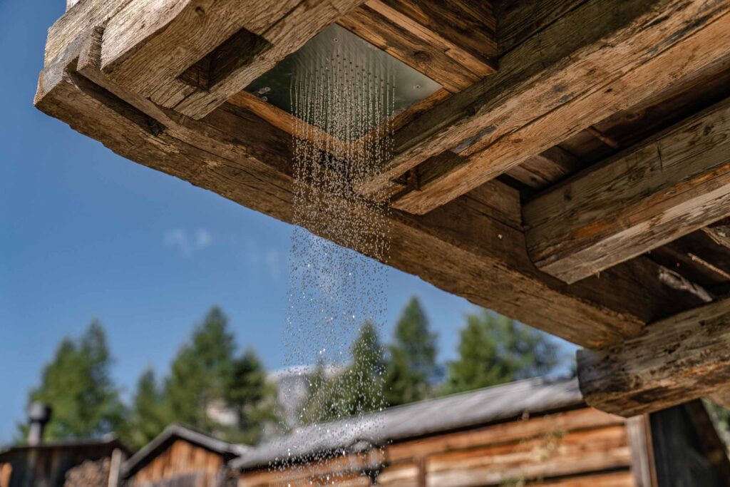 Cesa del Louf - Outdoor shower