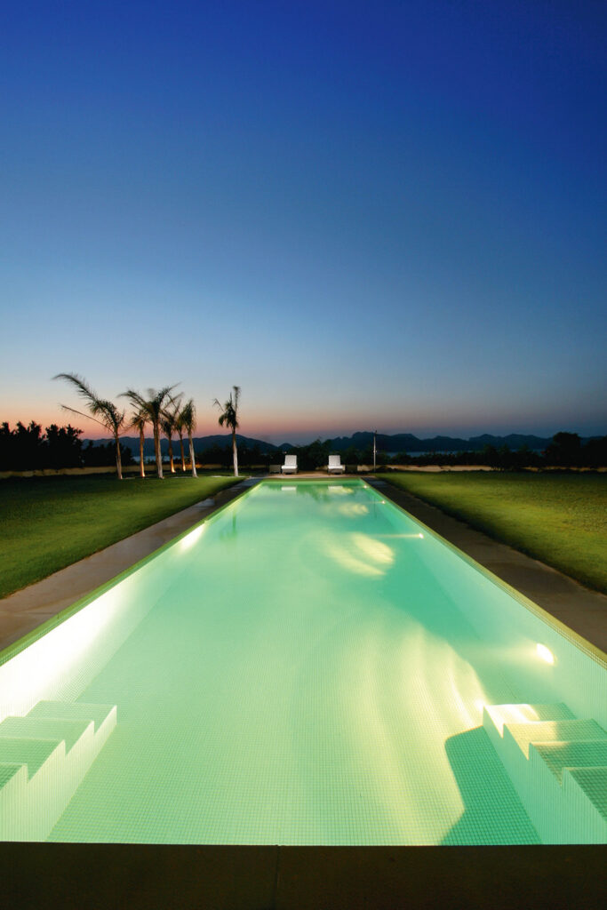 Villa Cielo de Bonaire - Swimming pool by night